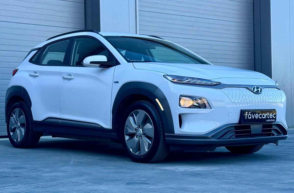 HYUNDAI Kauai EV 64 kWh Premium+LED