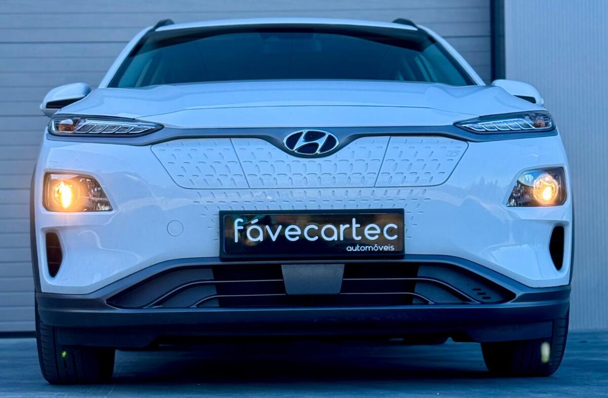 HYUNDAI Kauai EV 64 kWh Premium+LED