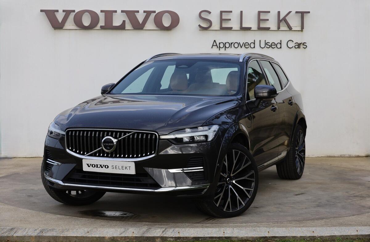 VOLVO XC60 2.0 T8 PHEV Inscription AWD