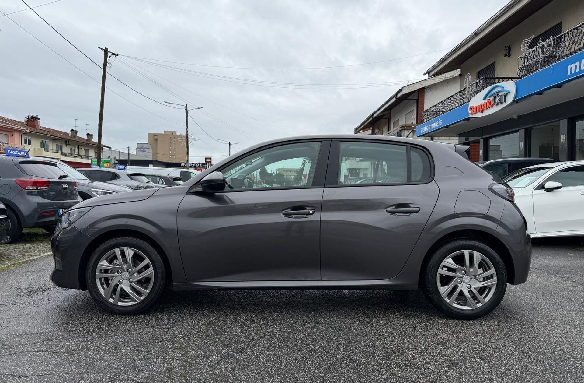 PEUGEOT 208 1.2 PureTech Active Pack