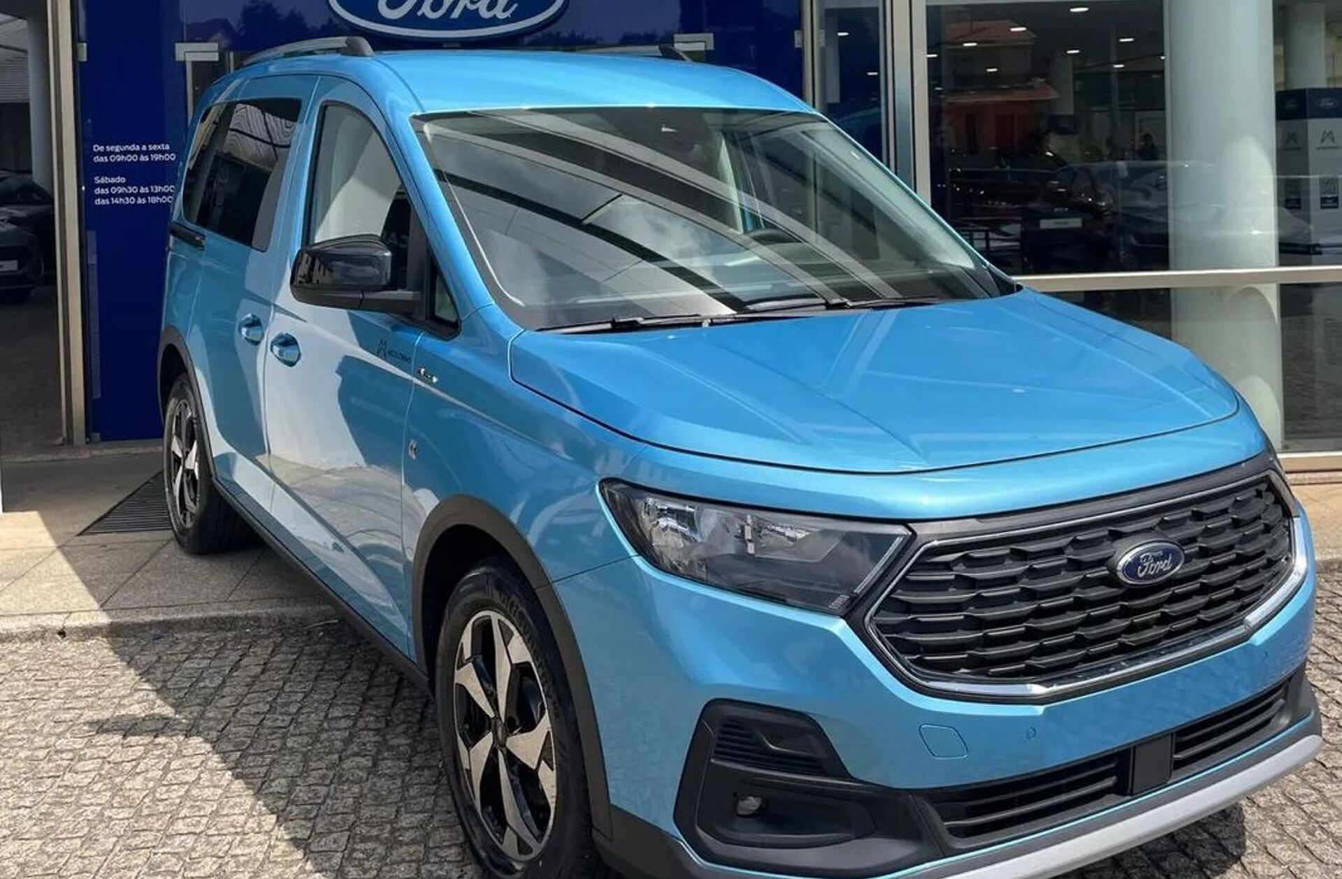 FORD Courier 1.5 EcoBoost Active