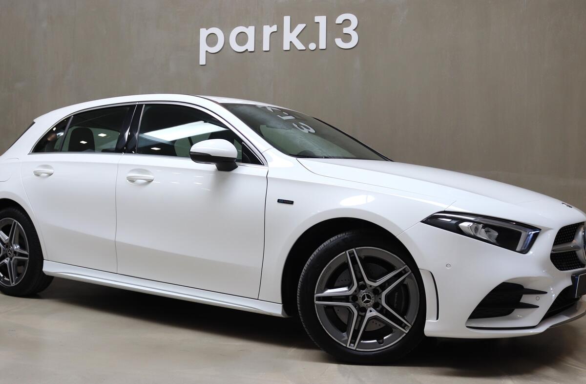 MERCEDES Classe A A 250 e AMG Line