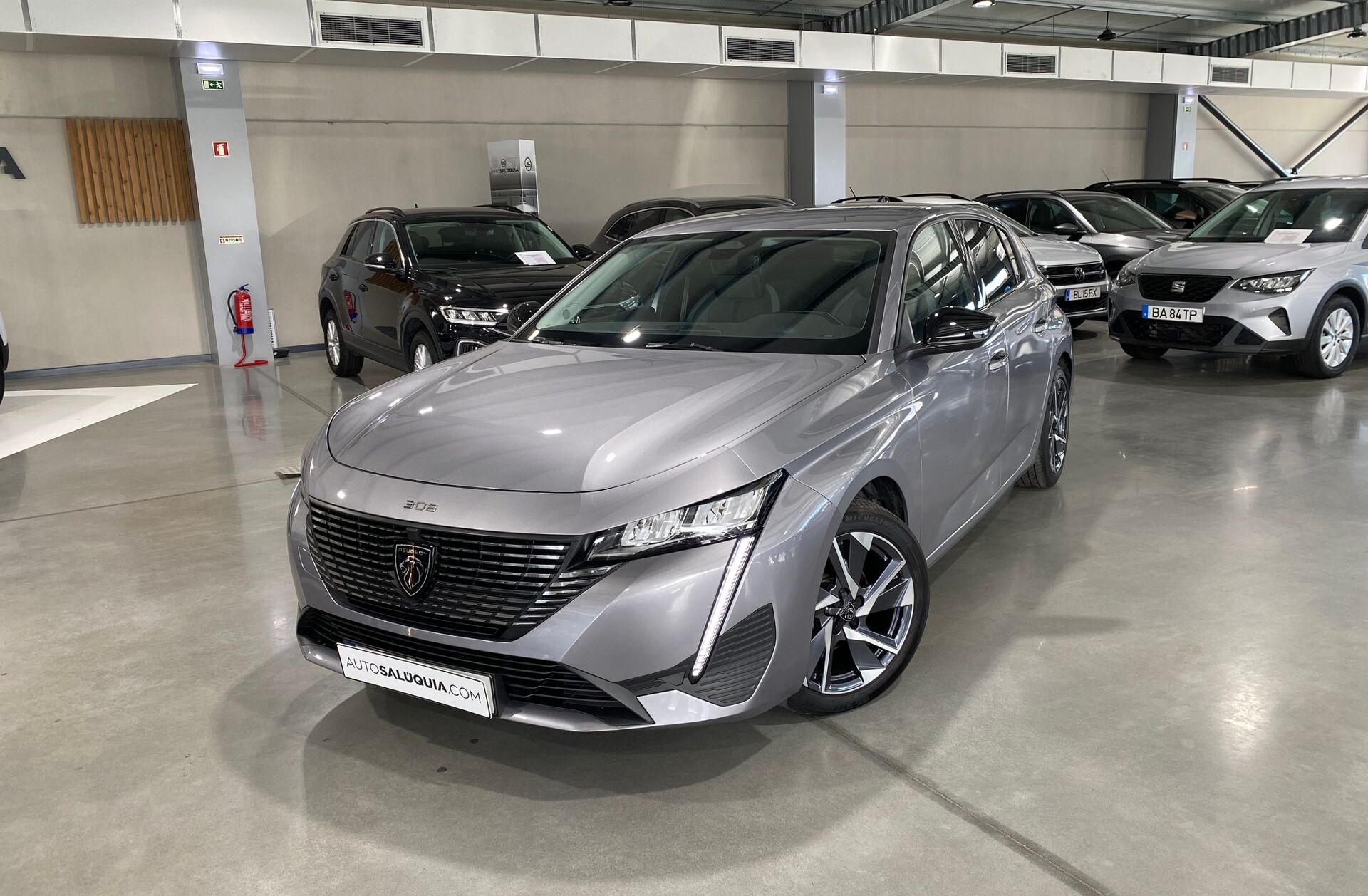 PEUGEOT 308 1.2 PureTech Allure