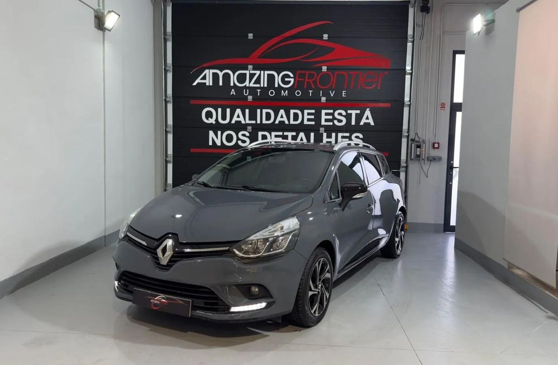 RENAULT Clio 0.9 TCe Limited