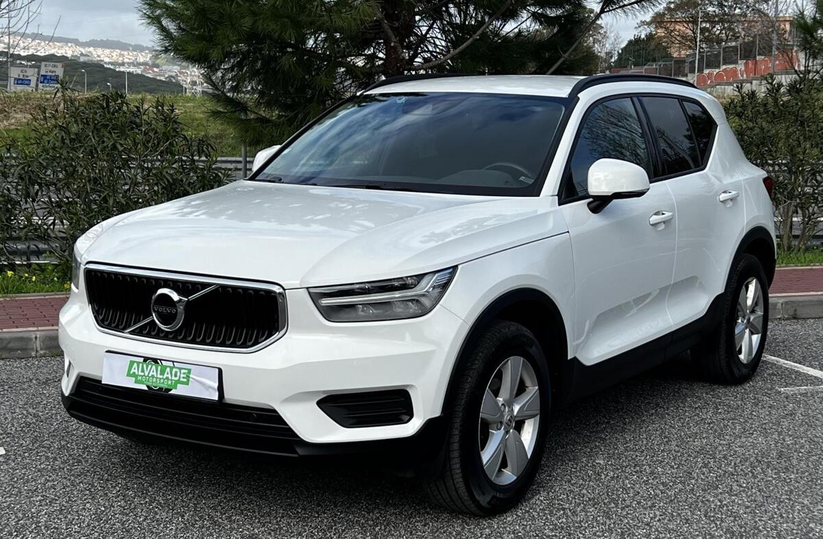 VOLVO XC40 1.5 T3 Tech Edition