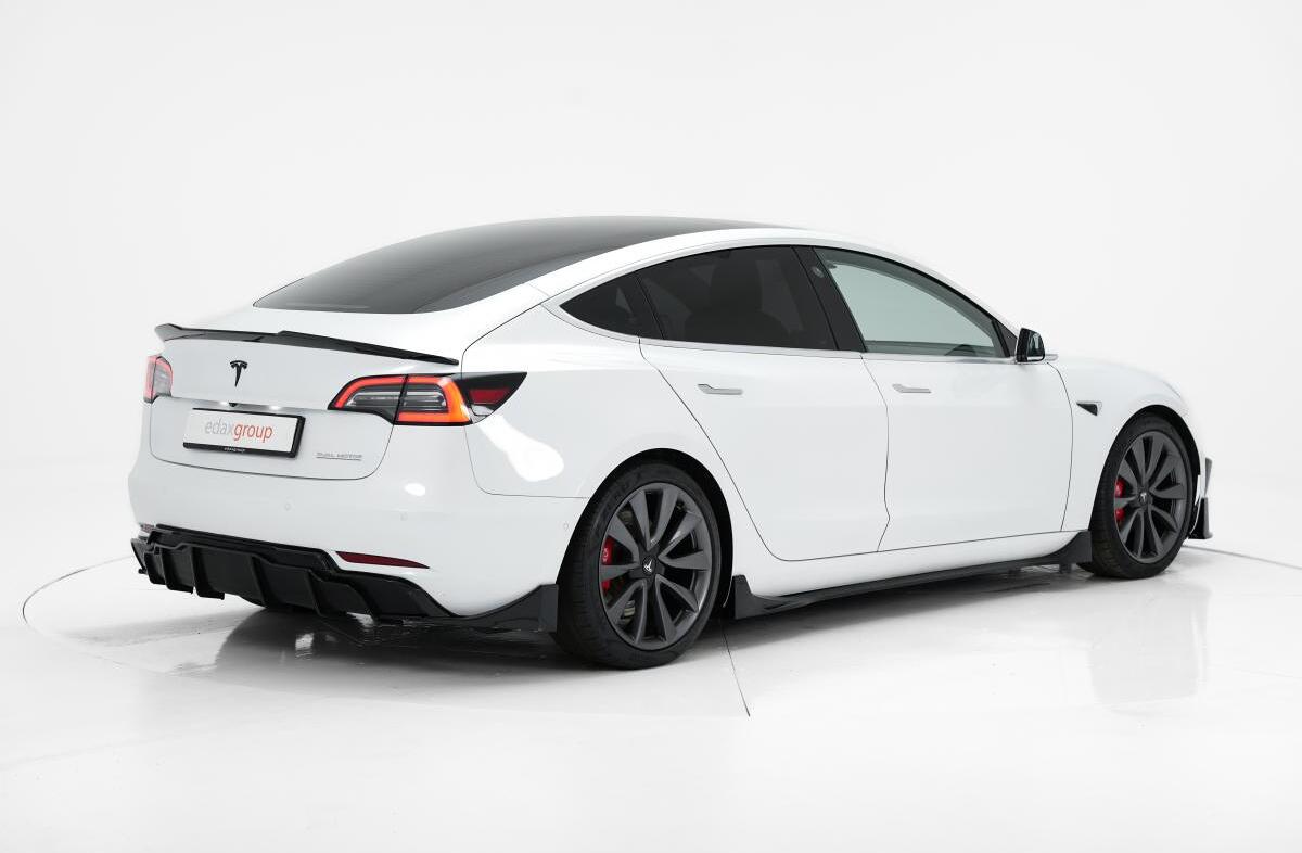 TESLA Model 3 Standard Range Plus RWD