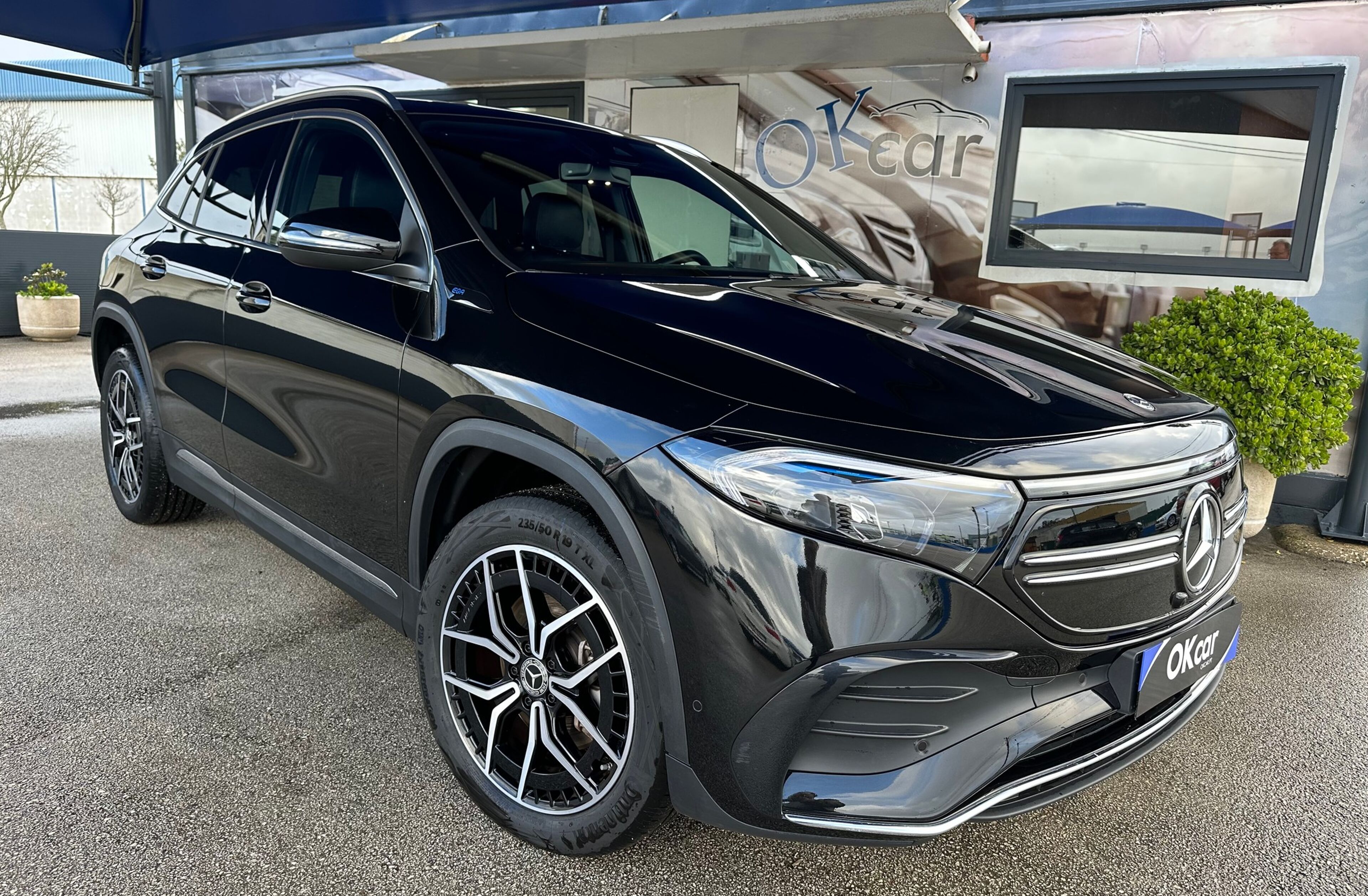 MERCEDES EQA 250 AMG Line
