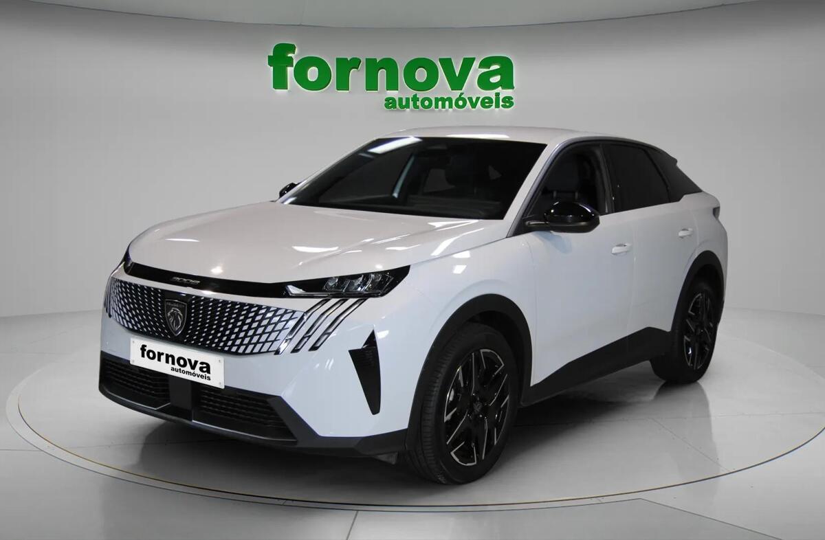 PEUGEOT 3008 1.2 Hybrid Allure e-DCS6