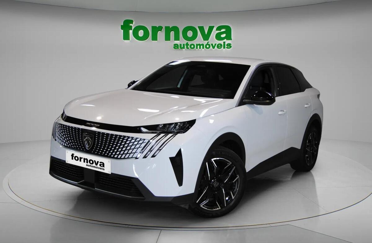 PEUGEOT 3008 1.2 Hybrid Allure e-DCS6