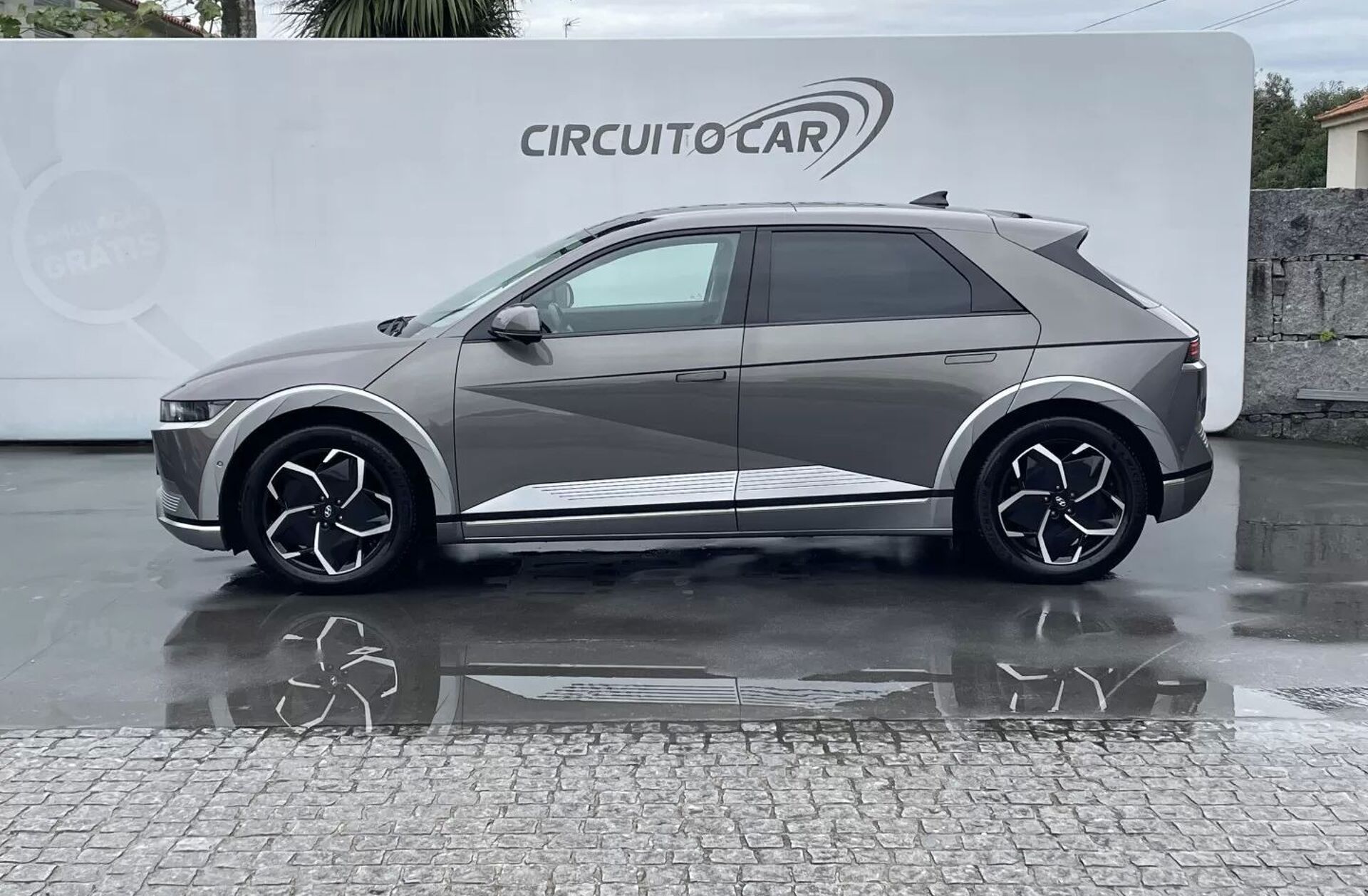 HYUNDAI Ioniq 5 73 kWh Vanguard+Plug&Power+Tejadilho Solar+AFH