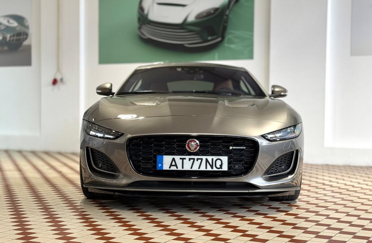 JAGUAR F-Type 2.0 i4 R-Dynamic