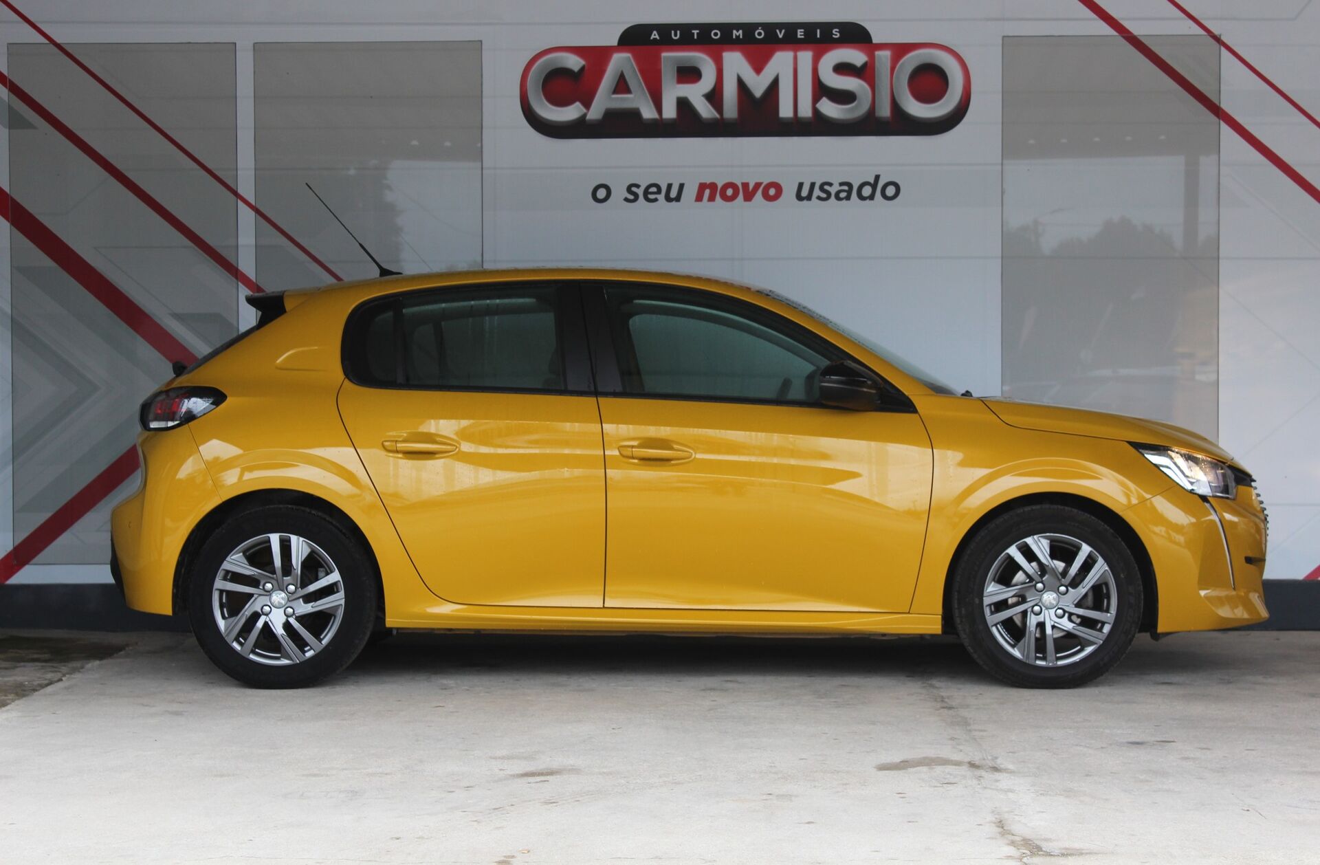 PEUGEOT 208 1.2 PureTech Active Pack