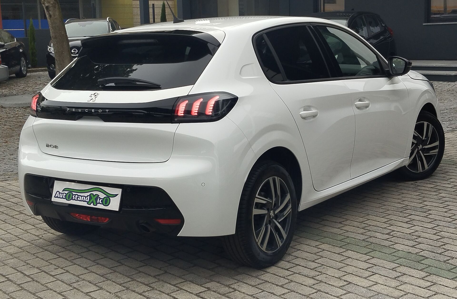 PEUGEOT 208 1.5 BlueHDi Active Pack