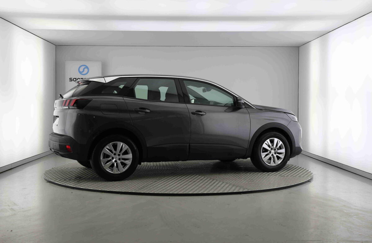 PEUGEOT 3008 1.2 PureTech Active Pack