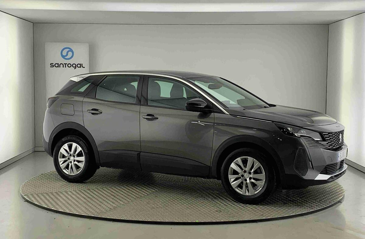 PEUGEOT 3008 1.2 PureTech Active Pack