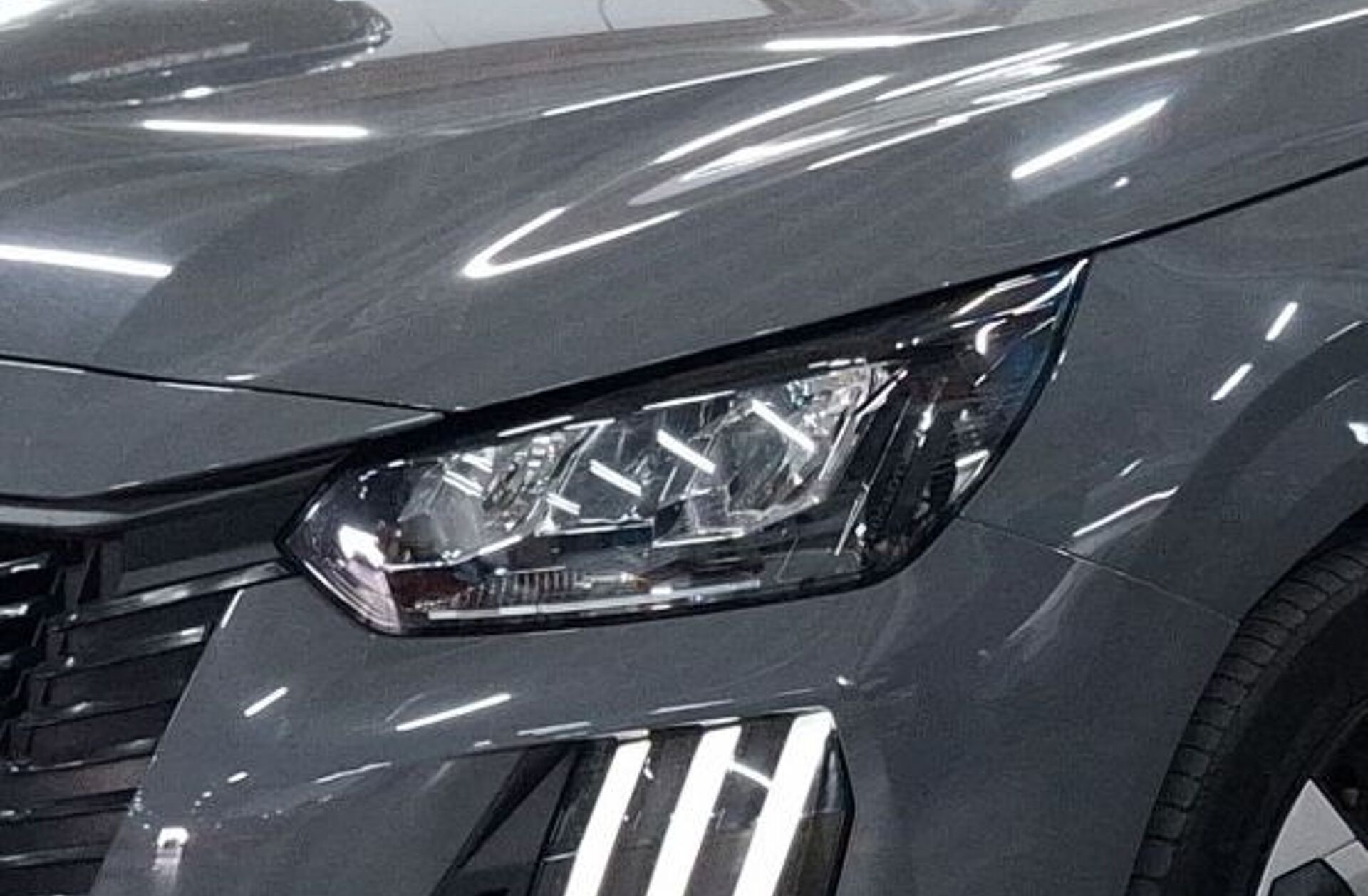 PEUGEOT 208 1.2 PureTech Active