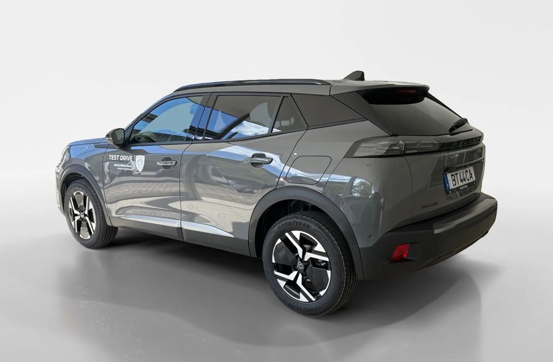 PEUGEOT 2008 1.2 PureTech Allure