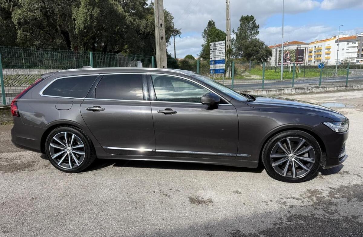 VOLVO V90 2.0 T6 PHEV Inscription AWD
