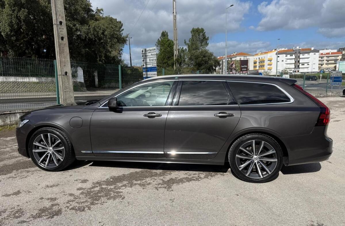 VOLVO V90 2.0 T6 PHEV Inscription AWD