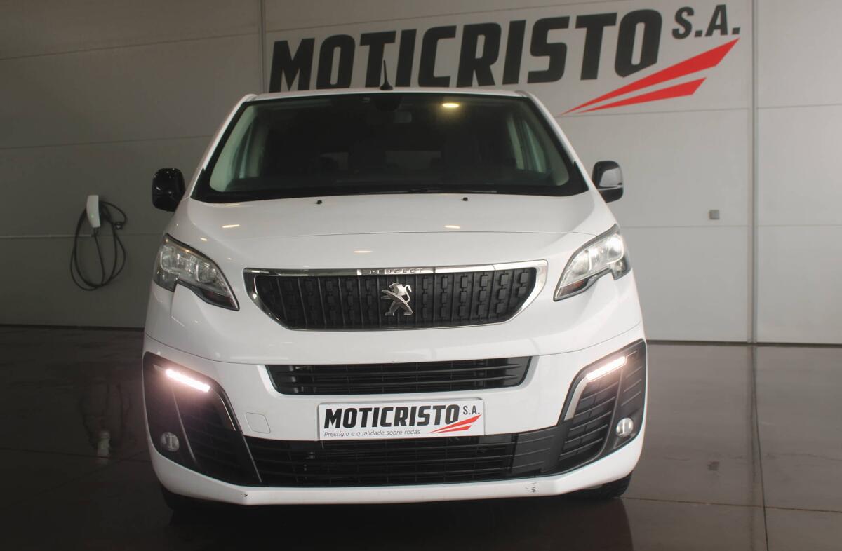 PEUGEOT Expert e- 50 kWh Standard