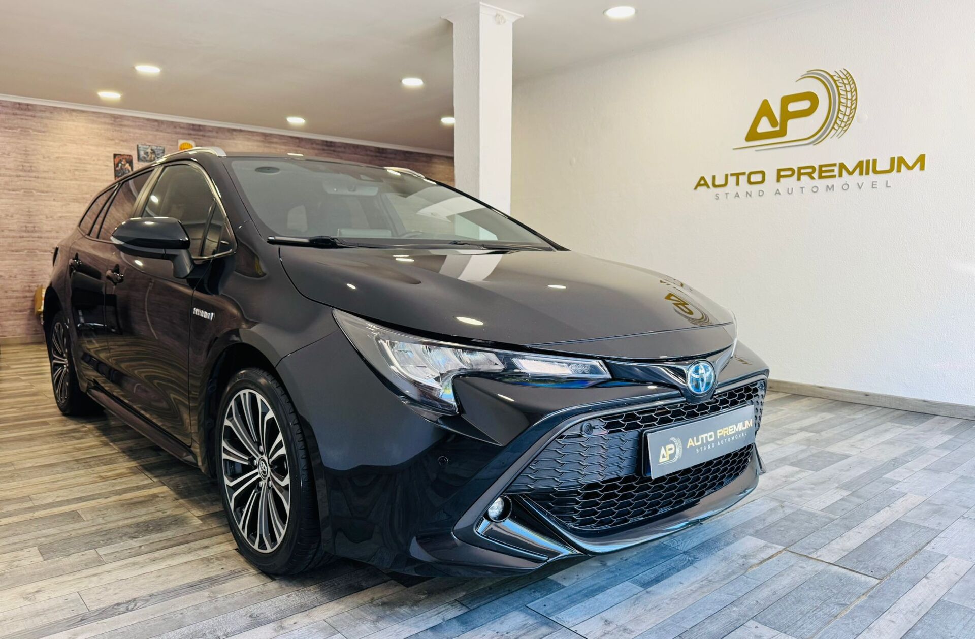 TOYOTA Corolla 1.8 Hybrid Comfort+P.Sport