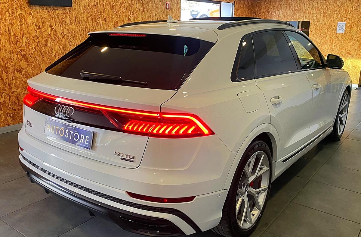 AUDI Q8 3.0 TDI 50 quattro Tiptronic