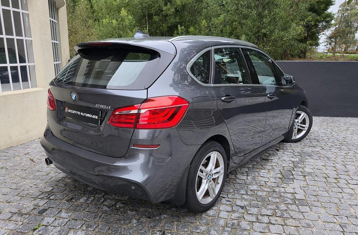 BMW Serie-2 216 d Pack M Auto