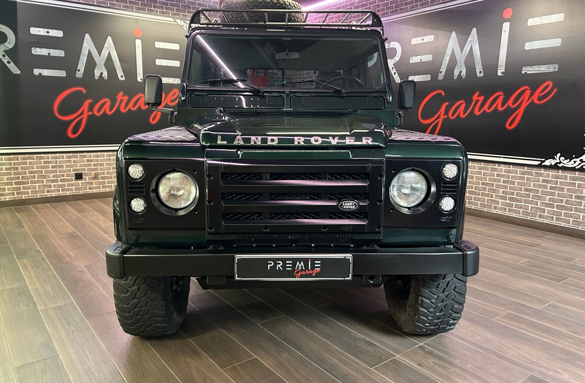 LAND ROVER Defender 130 2.5 Td5 Crew Cab