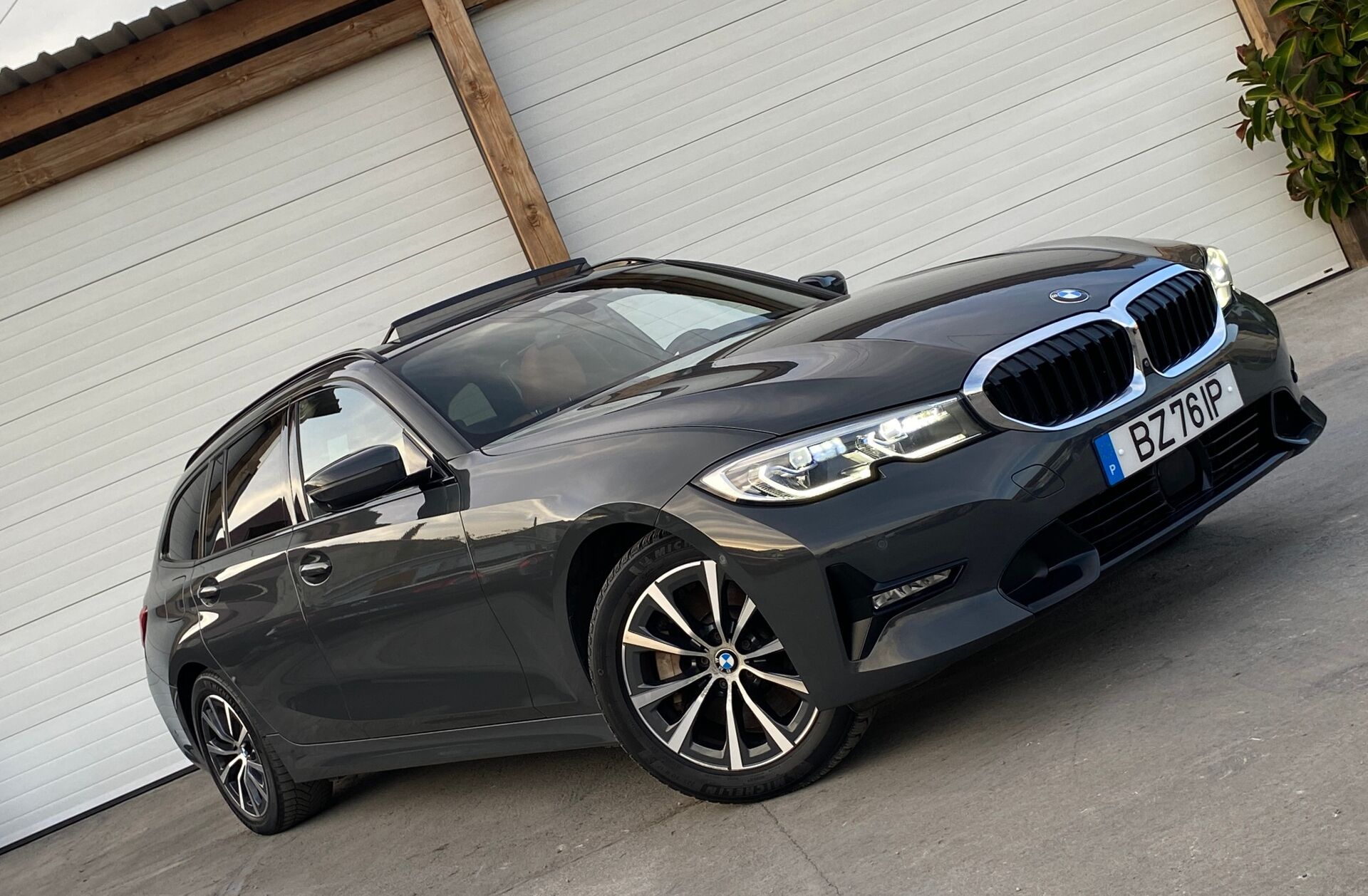 BMW Serie-3 330 e Touring Line Luxury Auto