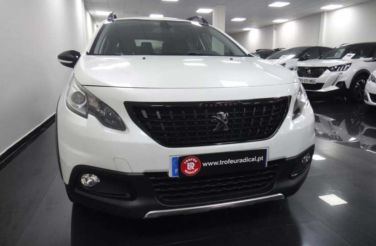 PEUGEOT 2008 1.2 PureTech GT Line EAT6