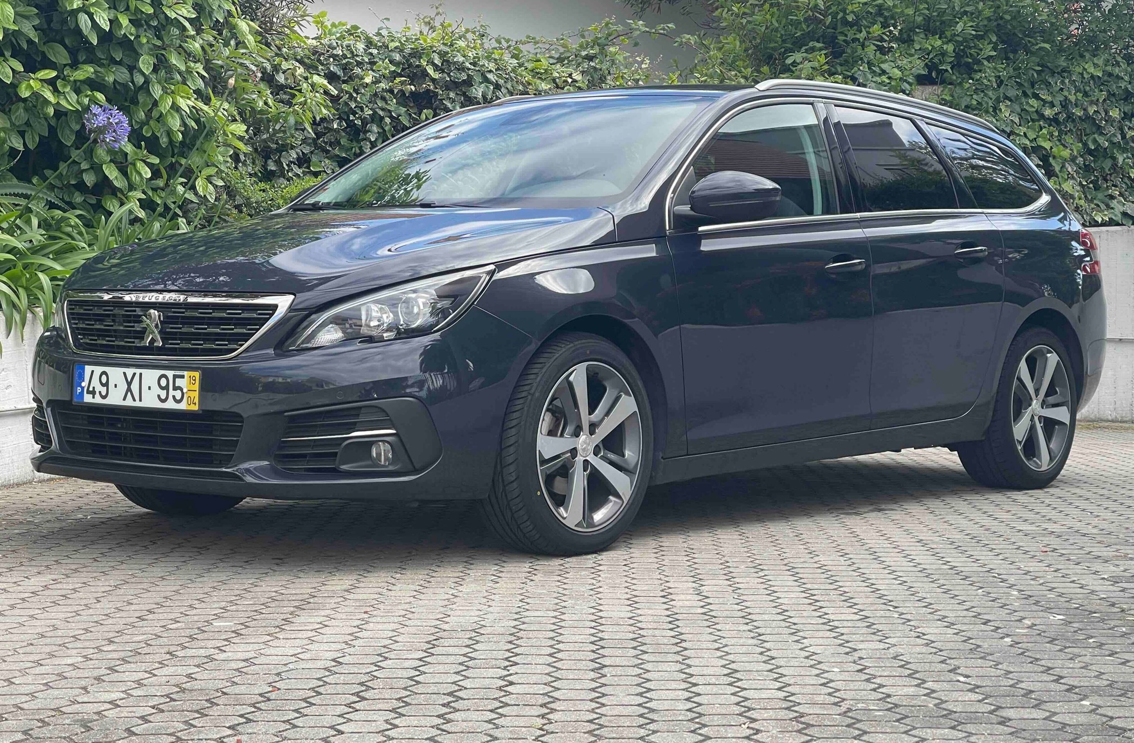 PEUGEOT 308 1.2 PureTech Allure