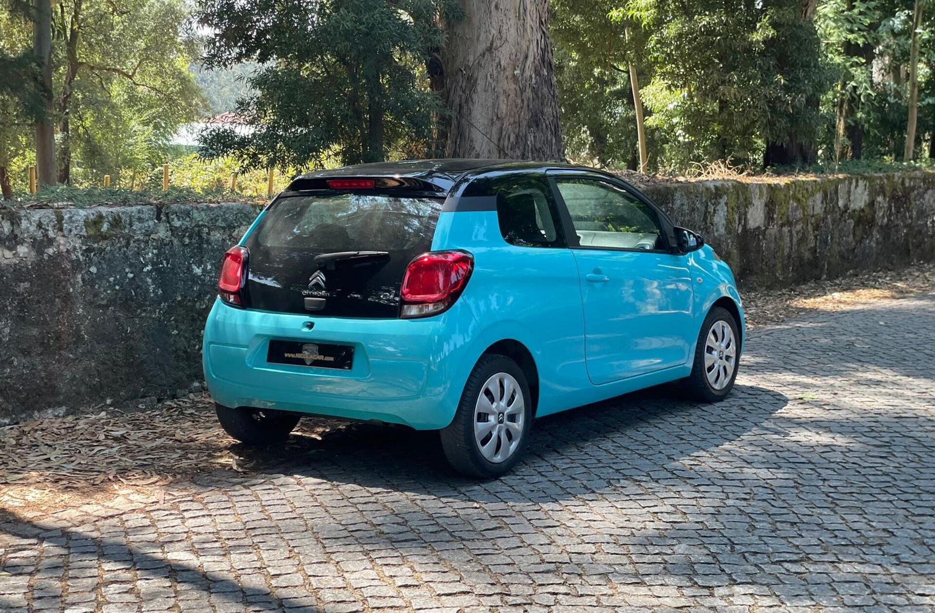 CITROEN C1 1.2 VTi Shine