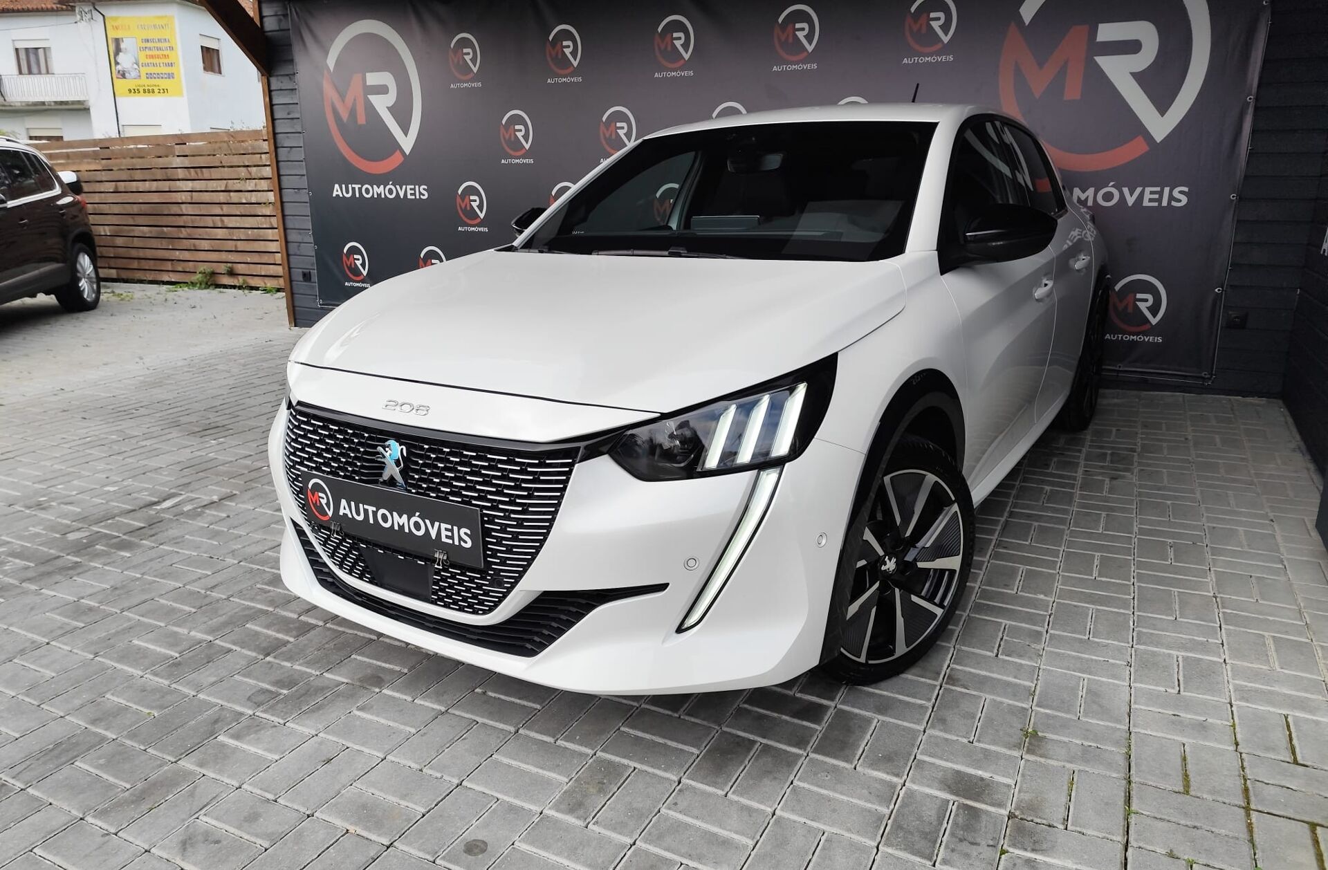 PEUGEOT 208 50 kWh GT