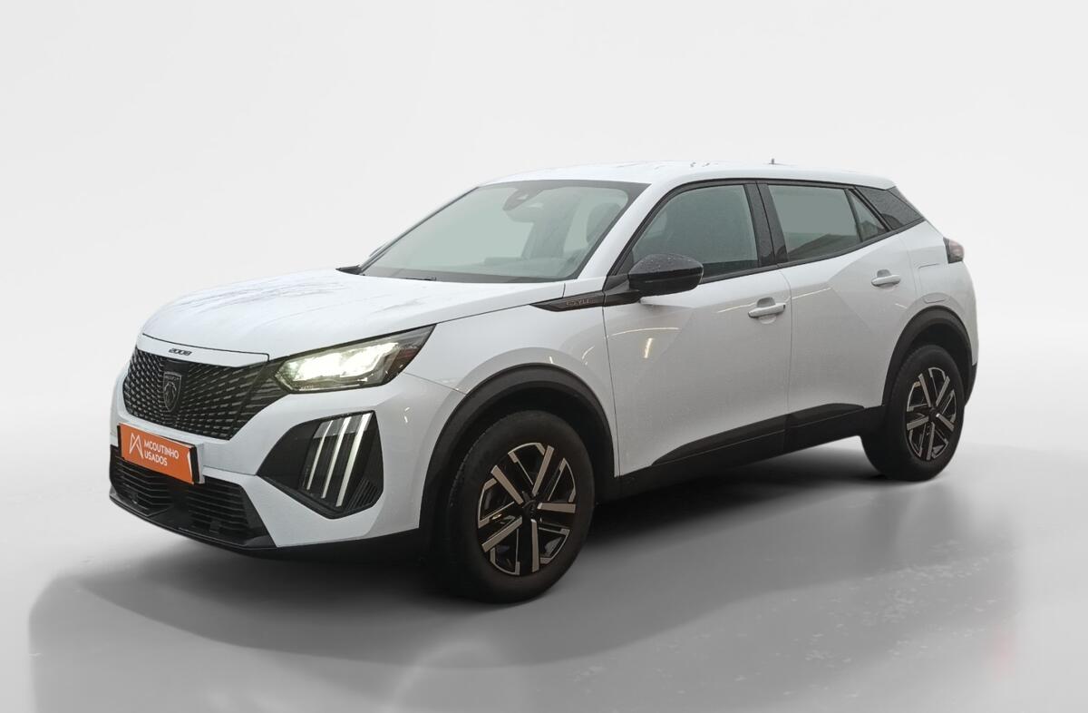 PEUGEOT 2008 1.2 PureTech Style