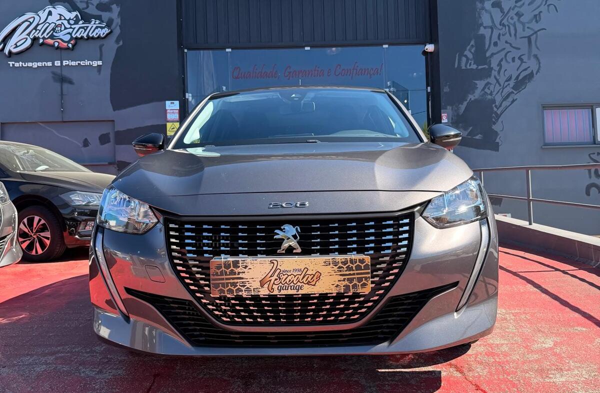 PEUGEOT 208 1.2 PureTech Active Pack