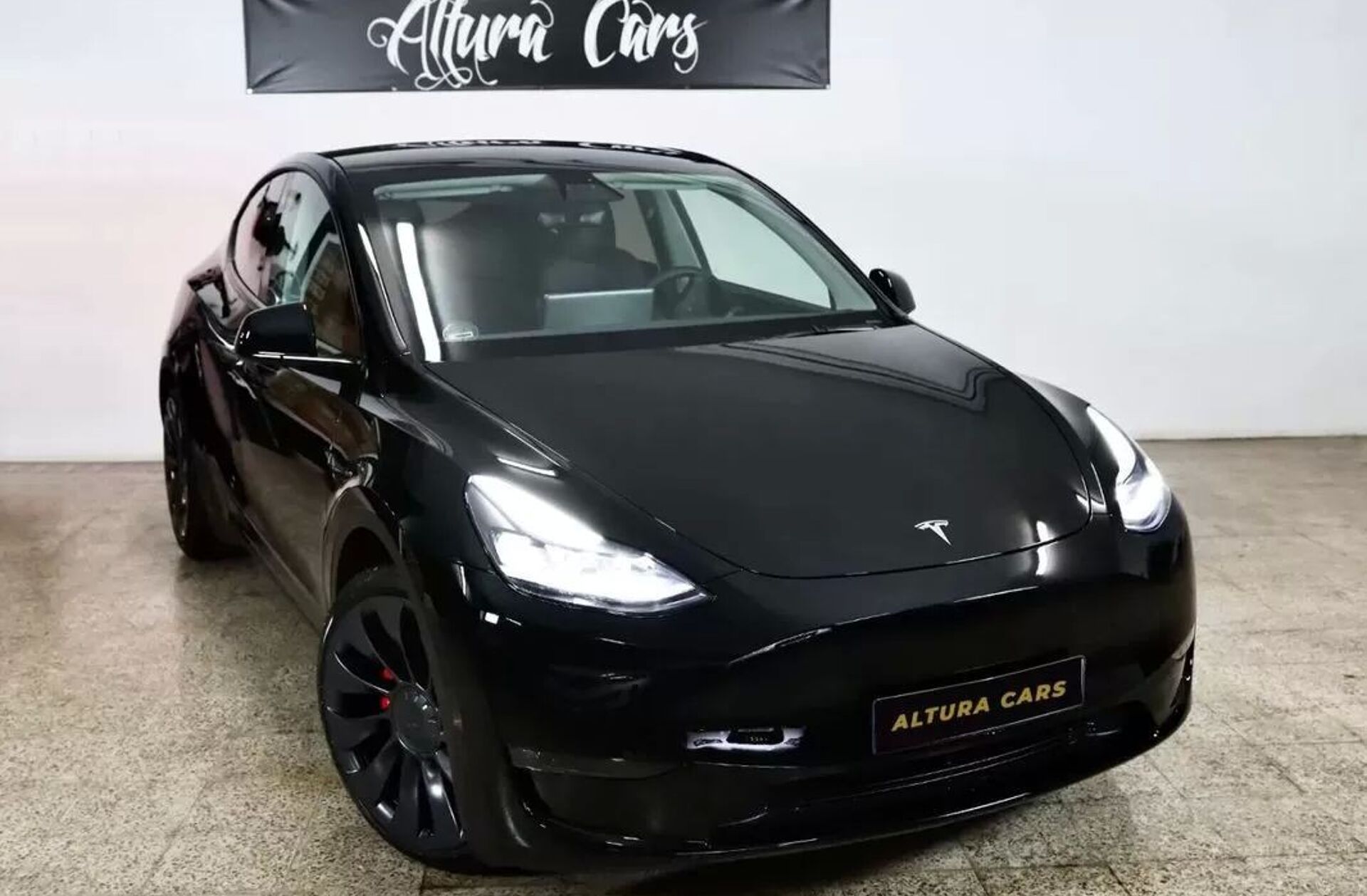 TESLA Model Y Performance Tração Integral