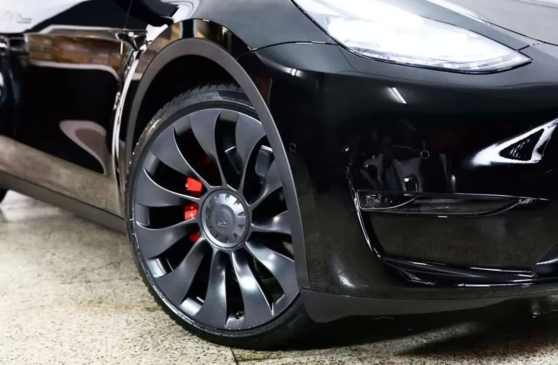 TESLA Model Y Performance Tração Integral