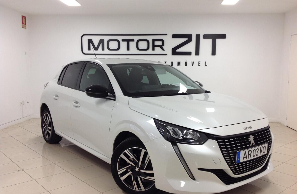 PEUGEOT 208 1.2 PureTech Allure