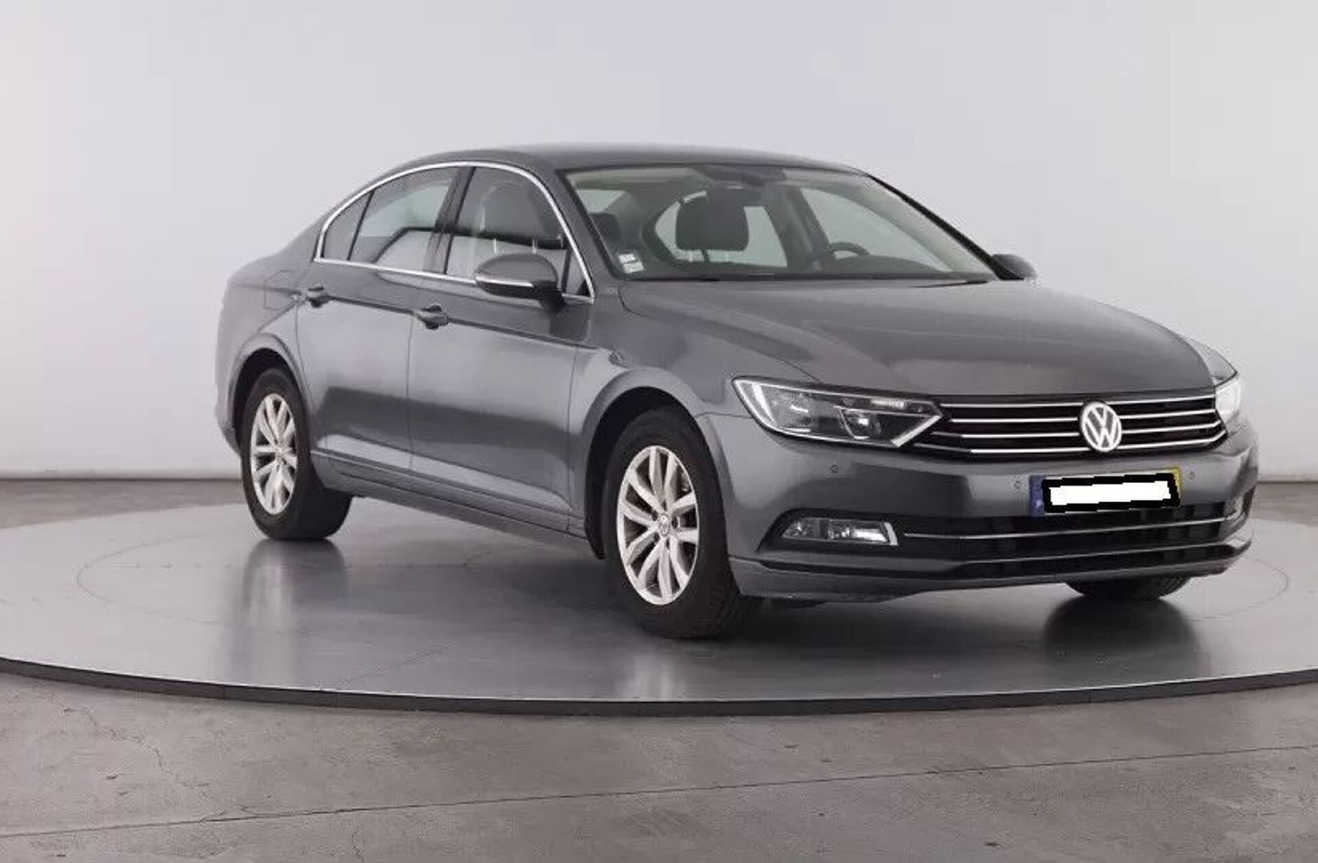 VOLKSWAGEN Passat 1.6 TDi Highline
