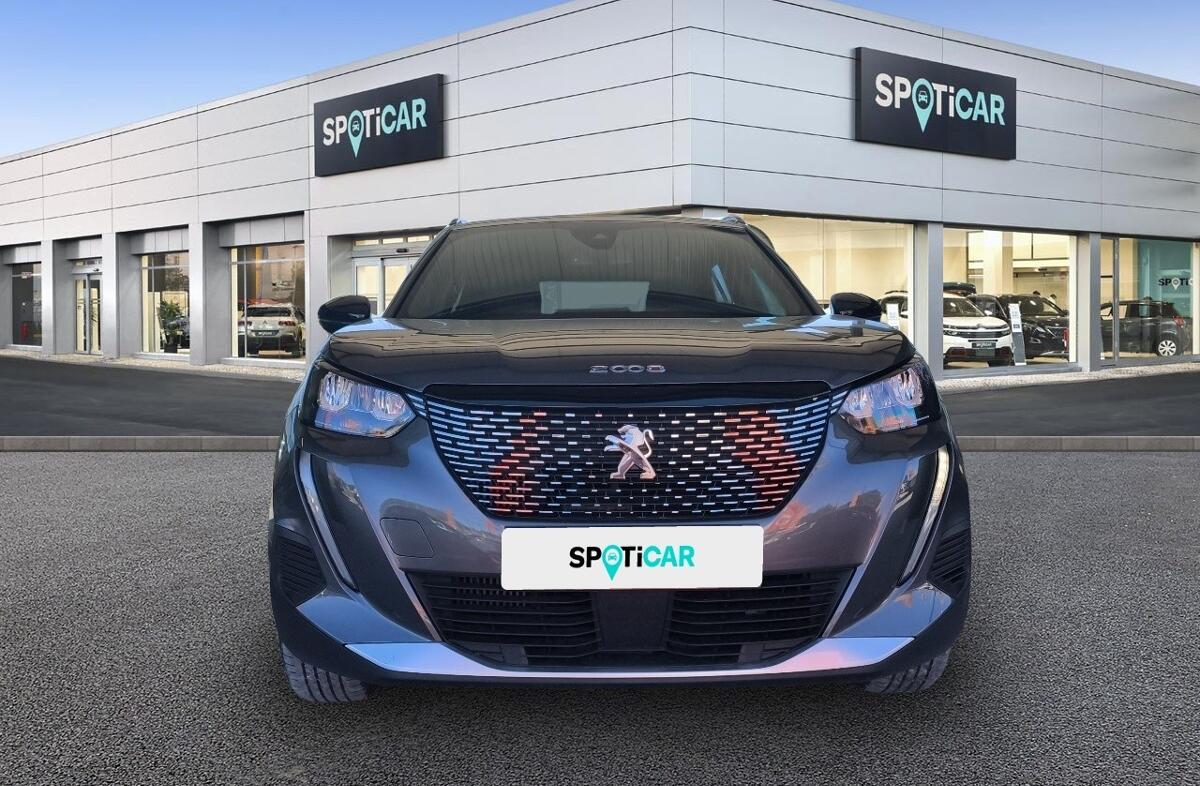 PEUGEOT 2008 1.2 PureTech Allure Pack EAT8