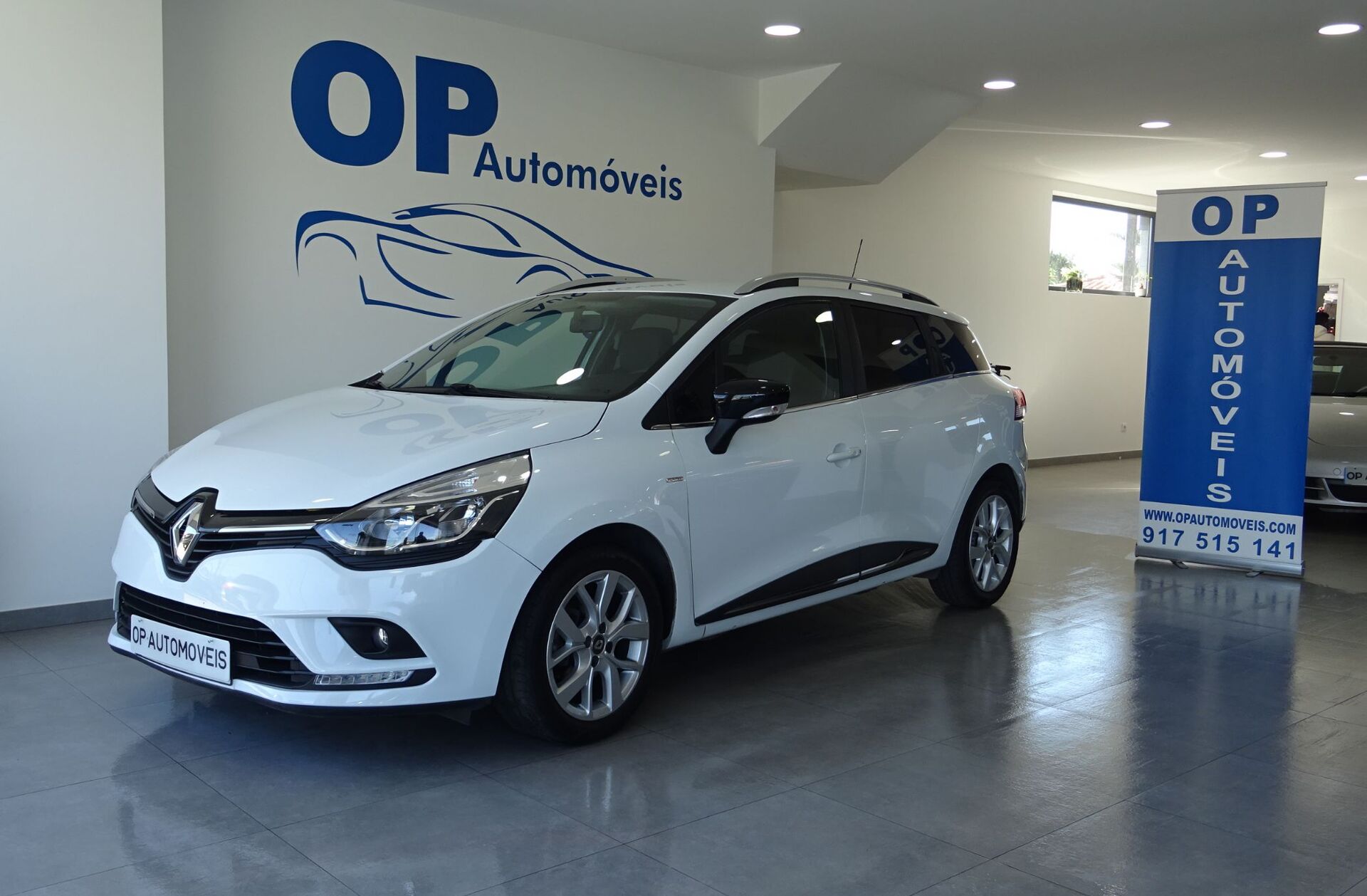 RENAULT Clio ST 0.9 TCe Limited