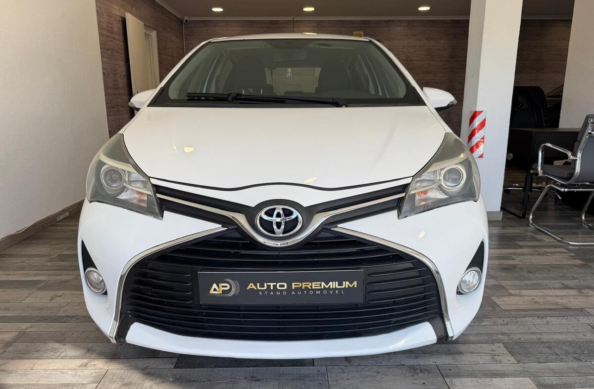 TOYOTA Yaris 1.0 VVT-i Comfort