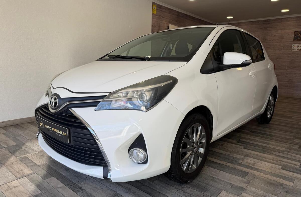 TOYOTA Yaris 1.0 VVT-i Comfort