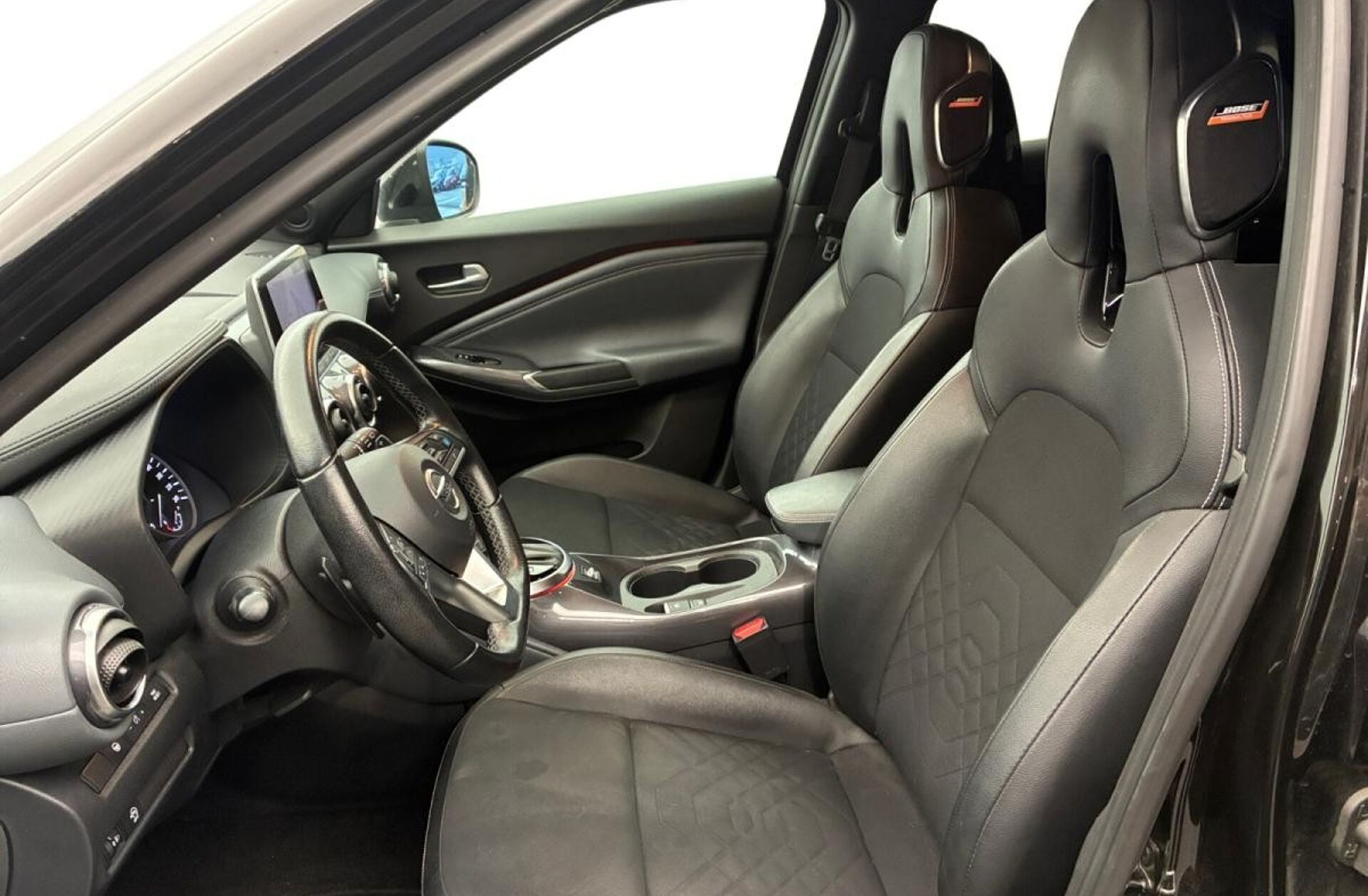 NISSAN Juke 1.0 DIG-T Tekna DCT