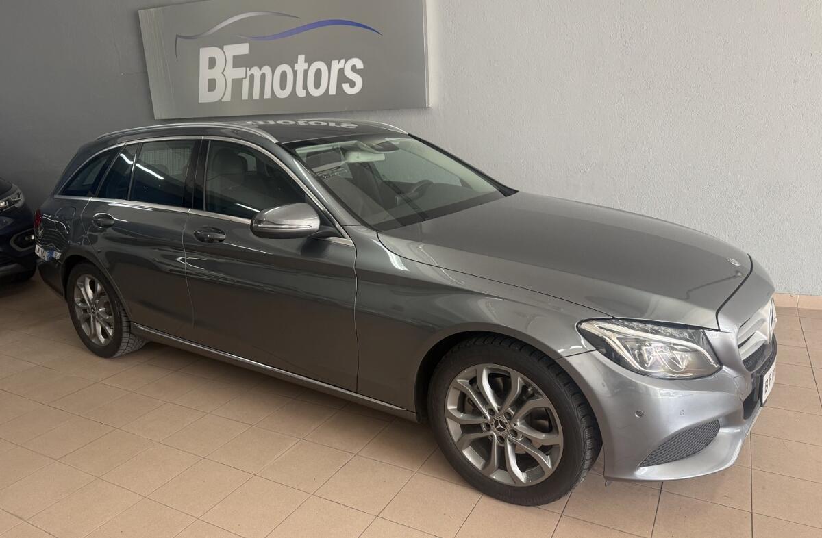 MERCEDES Classe C C 220 d Avantgarde Aut.
