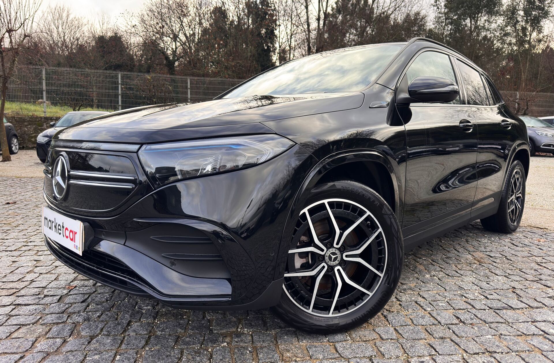 MERCEDES EQA 250+ AMG Line