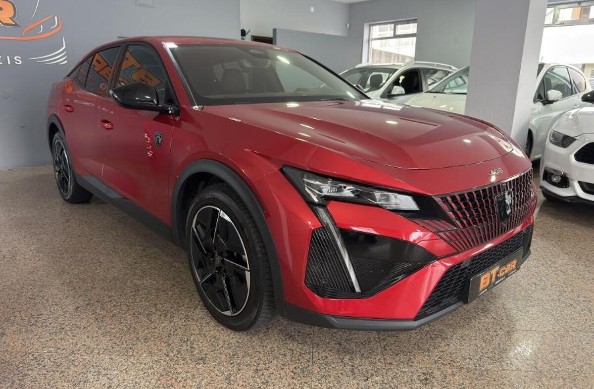 PEUGEOT 408 1.6 Hybrid GT e-EAT8