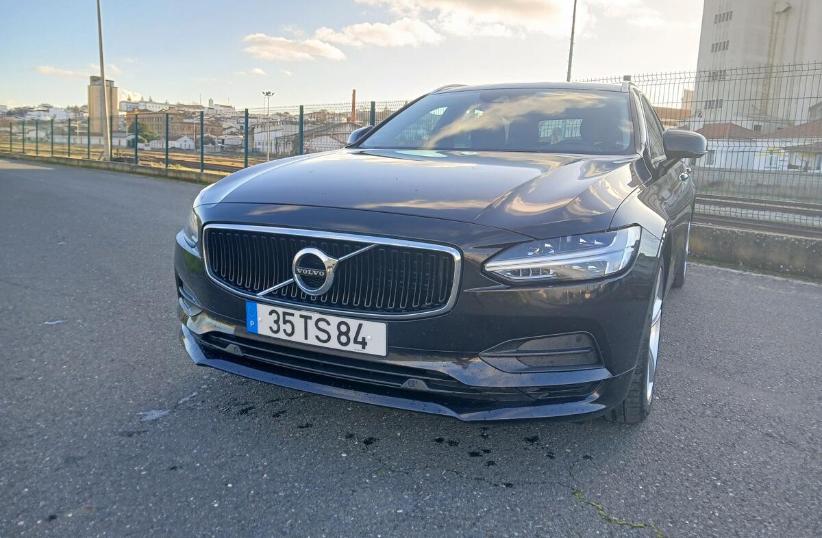 VOLVO V90 2.0 D4 Inscription Geartronic