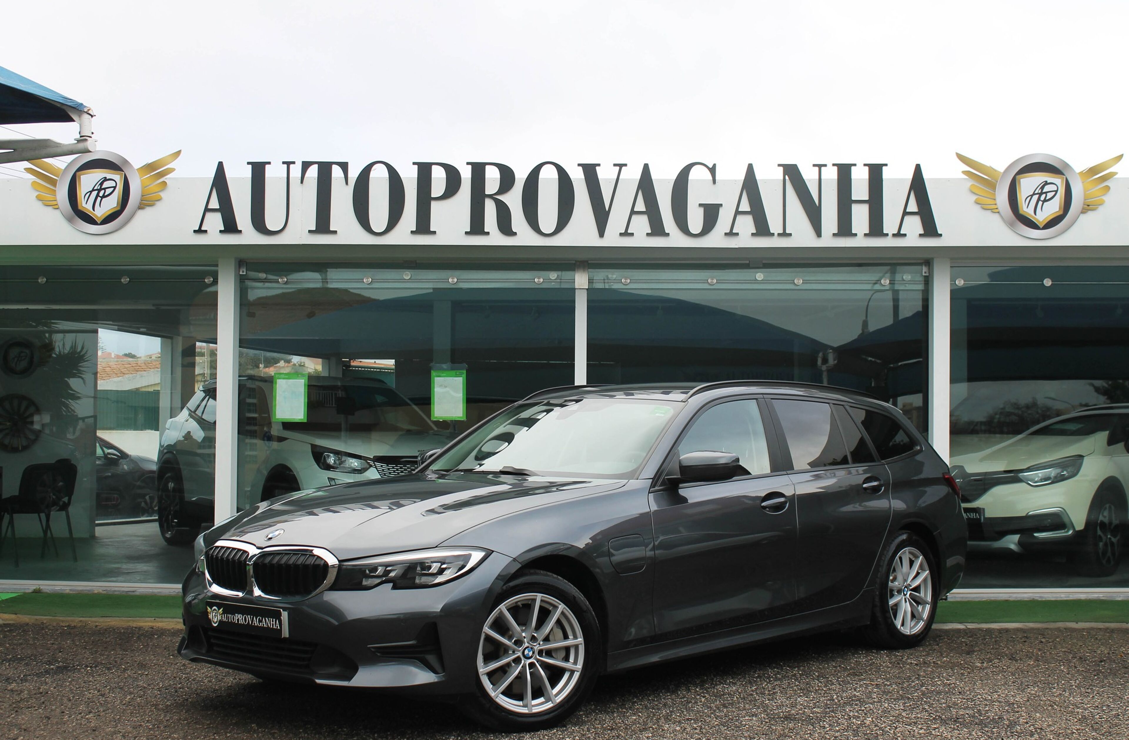 BMW Serie-3 330 e Touring Auto