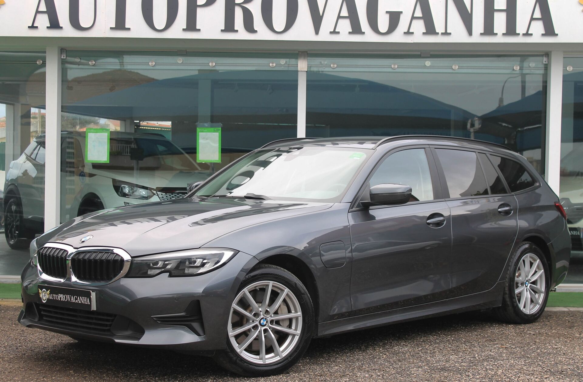 BMW Serie-3 330 e Touring Auto